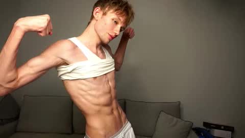 Snapshot of demoninangel chatting on September 27, 6:51 am Dave19 online show from September 27, 6:51 am