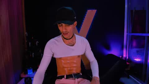 DemonKush online show from December 19, 5:40 am