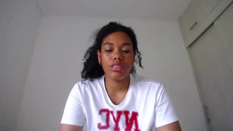 Snapshot of dena_k_ chatting on December 26, 2:59 pm Dena k s online show from December 26, 2:59 pm