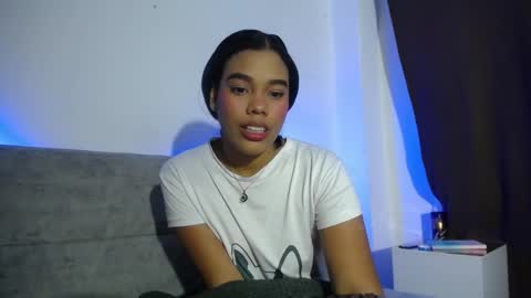 Snapshot of dena_k_ chatting on November 4, 10:36 am Dena k s online show from November 4, 10:36 am