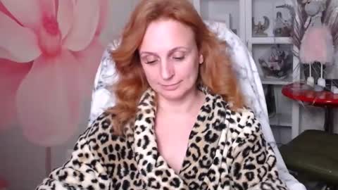 denhiey online show from January 22, 6:10 pm