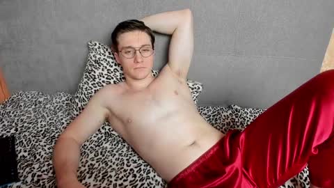 Deni online show from January 8, 7:03 pm