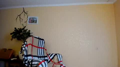 Deni online show from February 21, 8:27 pm