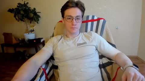 Deni online show from March 12, 7:49 pm