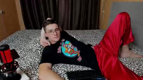 Deni online show from September 25, 7:39 pm