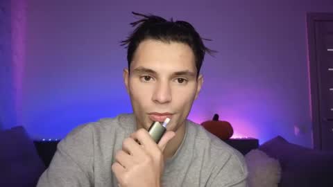 Den online show from September 29, 8:24 pm