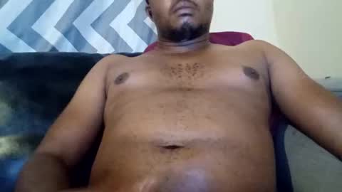 Snapshot of dentzo chatting on December 6, 8:18 pm mastER blACK online show from December 6, 8:18 pm