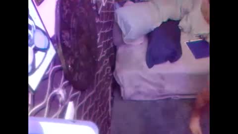 Snapshot of denveversbb chatting on October 5, 11:30 am denveversbb online show from October 5, 11:30 am