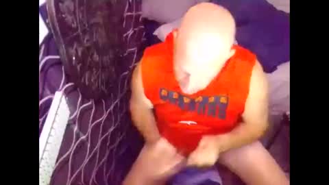 Snapshot of denveversbb chatting on October 9, 10:13 am denveversbb online show from October 9, 10:13 am