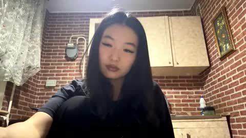 Snapshot of denysebernacchi chatting on November 10, 1:54 pm Emma online show from November 10, 1:54 pm