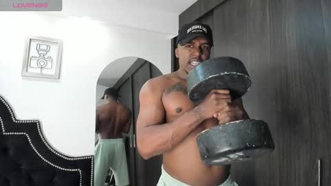 denzelrios online show from October 3, 8:28 pm