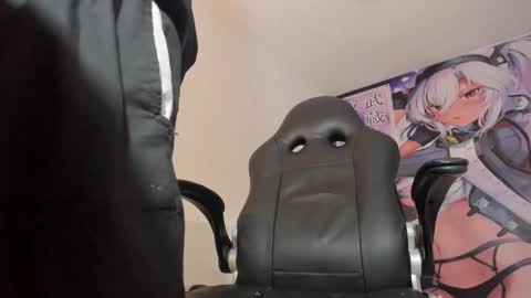 Snapshot of dereck_boy8 chatting on November 18, 7:29 pm Dereck Boy online show from November 18, 7:29 pm