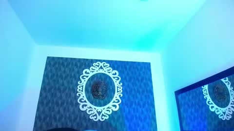 Snapshot of dereck_jhonsonn chatting on November 13, 8:52 pm Dereck online show from November 13, 8:52 pm