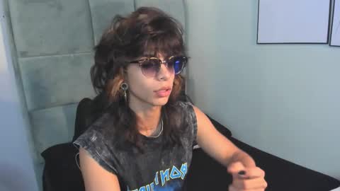 dereck_manson online show from October 24, 11:39 am