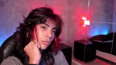 dereck_manson online show from December 2, 11:37 am