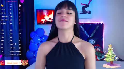 Snapshot of derek_grey1 chatting on December 3, 11:02 pm Derek independent online show from December 3, 11:02 pm