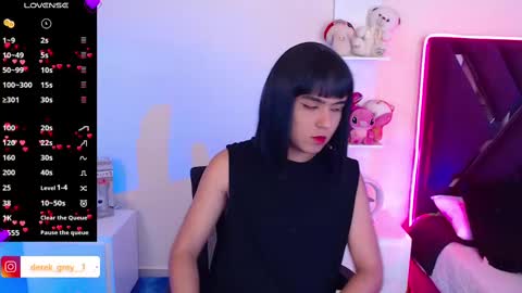 Snapshot of derek_grey1 chatting on March 6, 6:26 pm Derek independent online show from March 6, 6:26 pm