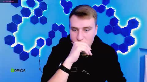 derek_hawk_ online show from December 3, 9:51 am