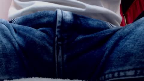 D E R E K online show from October 3, 4:42 am