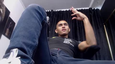 D E R E K online show from October 4, 3:04 am