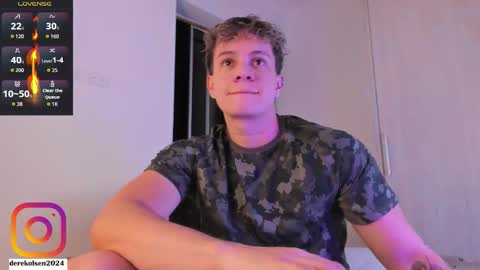 Snapshot of derekolsen_ chatting on September 9, 3:06 am Derek IG Derekolsen2024 online show from September 9, 3:06 am