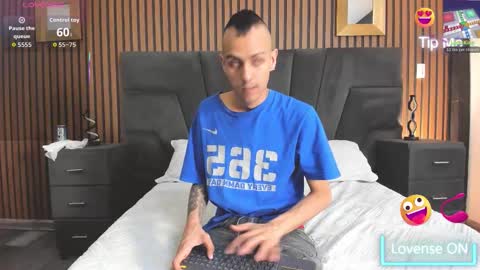 derrymeyers online show from November 12, 4:13 am