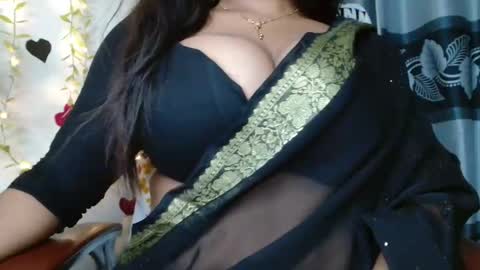 Snapshot of desi_girl_jebin chatting on September 13, 5:46 pm Jebin online show from September 13, 5:46 pm