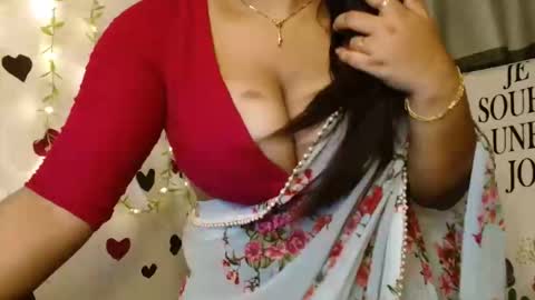 Snapshot of desi_girl_jebin chatting on September 14, 4:17 pm Jebin online show from September 14, 4:17 pm