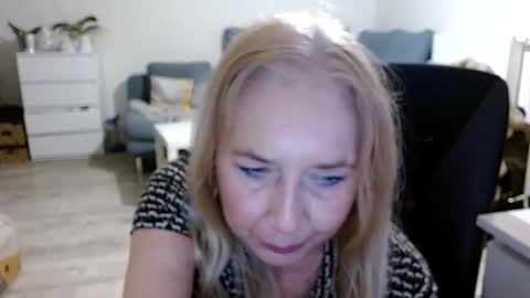 S O F I A online show from December 20, 5:51 pm