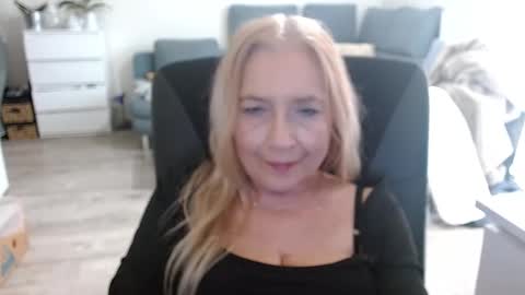 S O F I A online show from December 21, 11:01 am