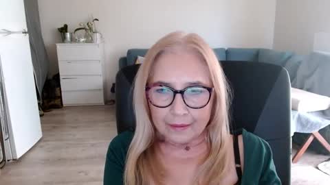 S O F I A online show from January 29, 10:58 am