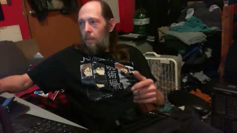 Snapshot of desolation2012 chatting on February 10, 3:24 am desolation2012 online show from February 10, 3:24 am