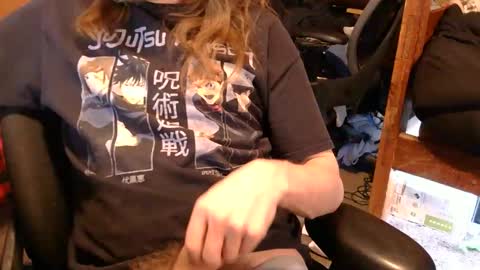 Snapshot of desolation2012 chatting on November 27, 11:34 am desolation2012 online show from November 27, 11:34 am