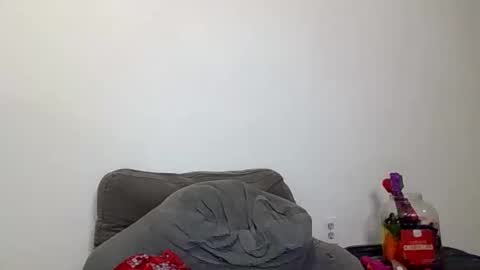 deviantdynasty online show from September 13, 4:12 am