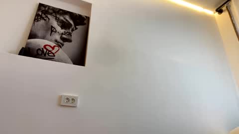 Snapshot of devil_goddess1 chatting on October 3, 6:54 am Emily online show from October 3, 6:54 am