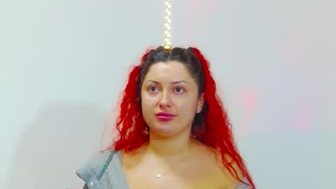 AlexaMills online show from November 27, 10:39 am