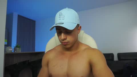 Devin Hunter online show from December 5, 1:38 pm