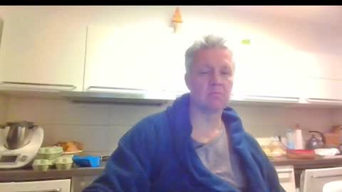 Devon online show from December 5, 12:30 am