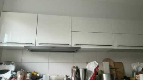 Devon online show from October 1, 9:59 am