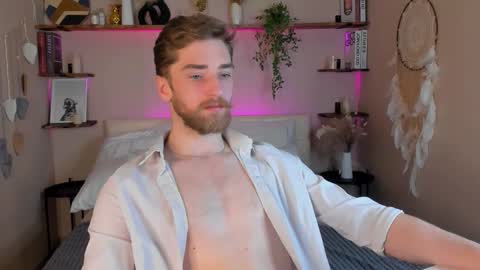 Snapshot of dexter_dexx chatting on October 17, 10:23 pm Dexter online show from October 17, 10:23 pm