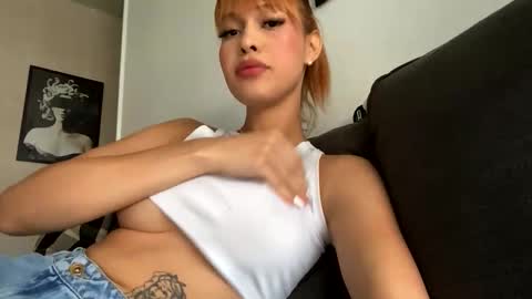 Dhalia online show from October 13, 8:36 am