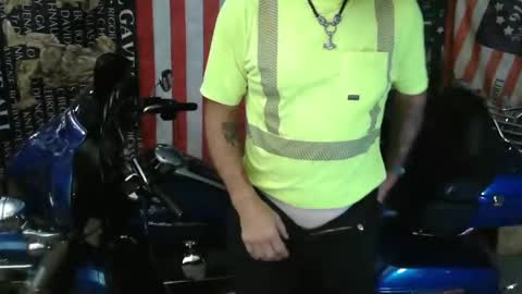 Snapshot of diabolic_yeti76 chatting on September 22, 6:32 pm Yeti online show from September 22, 6:32 pm