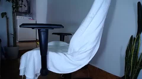 MaSSimo online show from February 10, 10:40 pm