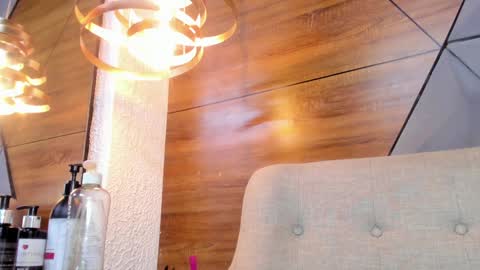 Camila and Megan online show from January 28, 2:10 pm