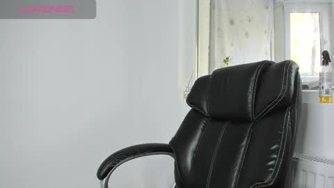 Snapshot of diamondkay_ chatting on October 21, 7:53 am diamondkay_ online show from October 21, 7:53 am