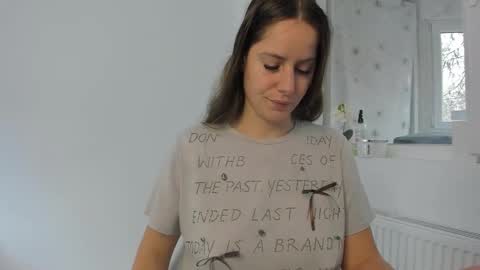 Snapshot of diamondkay_ chatting on November 15, 11:40 am diamondkay_ online show from November 15, 11:40 am