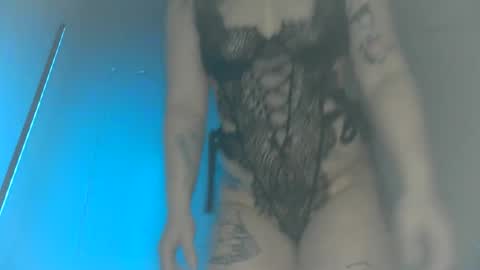 Snapshot of diamondshadows chatting on March 9, 2:39 am Diamonds online show from March 9, 2:39 am