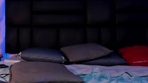 Diana Tamayo online show from February 12, 1:09 am