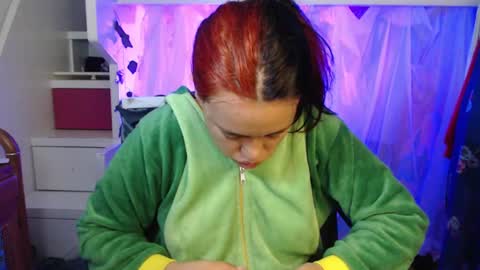 diana online show from December 14, 8:08 pm