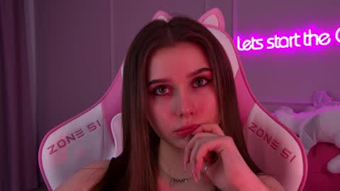 Diana online show from February 2, 2:38 am